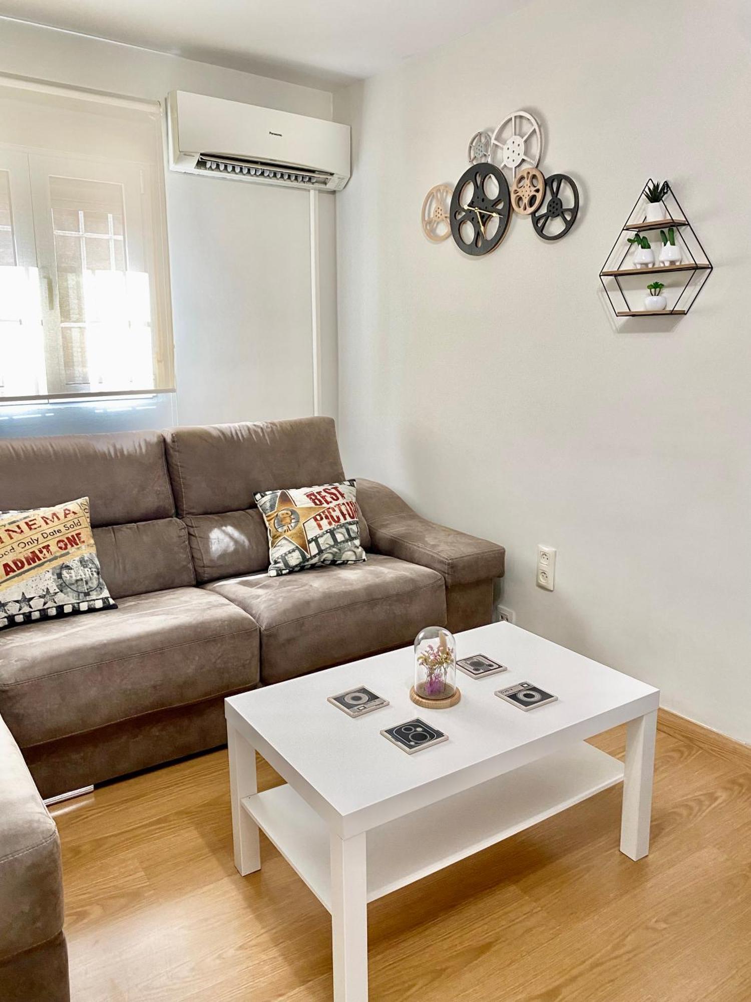 Apartamento Con Parking Gratis En El Centro, 2 Dormitorios Almería Esterno foto